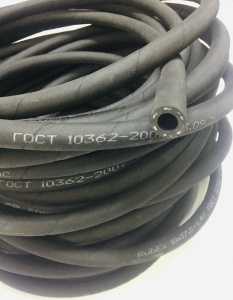 Шланг для топливной системы автомобиля