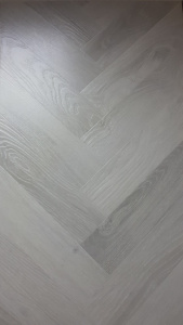 379882f01276004b98de4baee6583a28