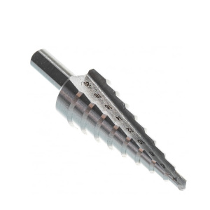 7845832572347623476444